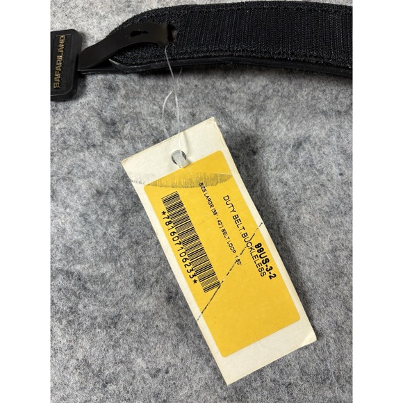 New Safariland Model 99 Buckleless Reversible Duty Police Belt 1.5" Large 38-42 - Picture 4 of 5